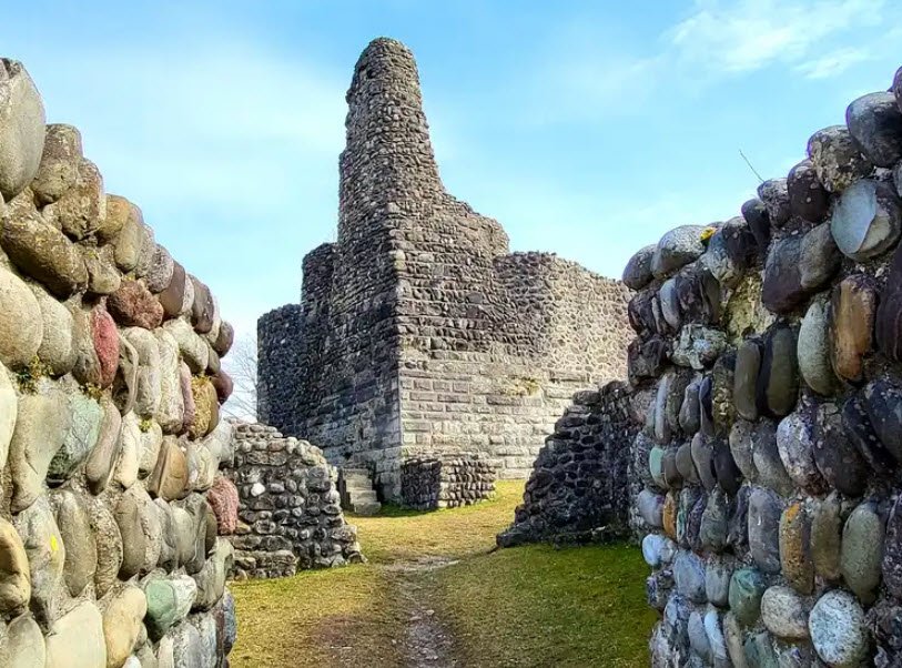 Ruins of Alt-Regensberg Castle, Regensdorf, Switzerland, Switzerland